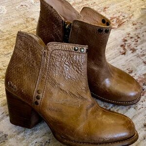 Bed|Stu Cobbler Yell Tan Luxe Genuine Leather Ankle Boots